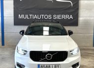 VOLVO XC40 HIBRIDO ENCHUFABLE R-DESIGN