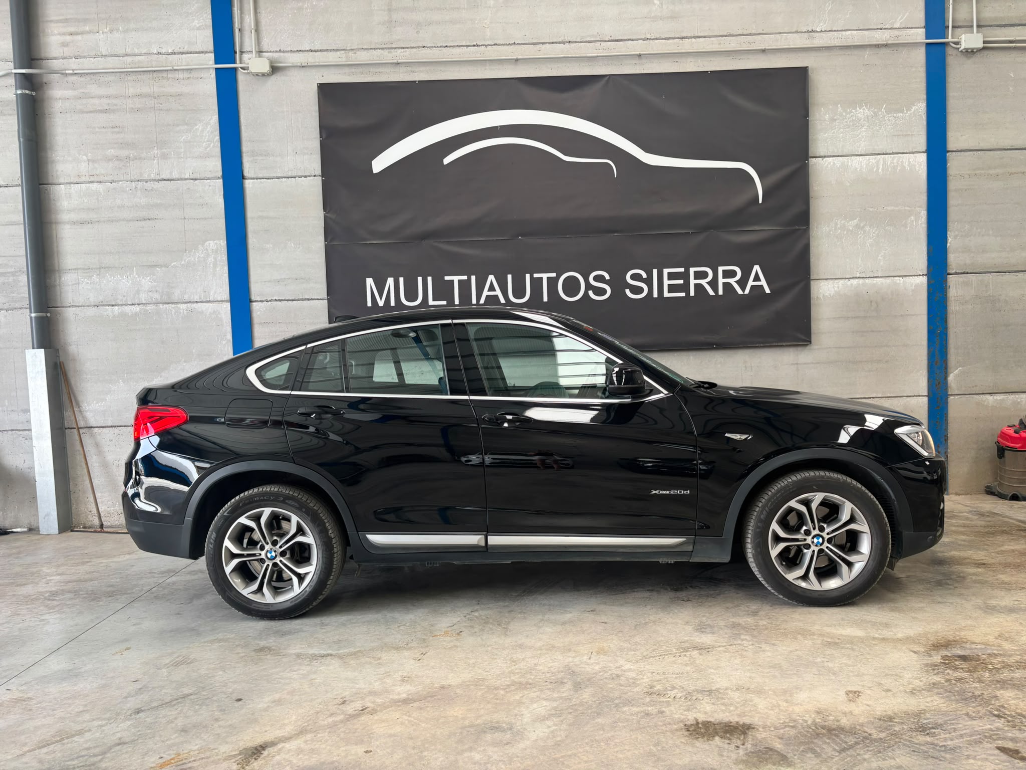 BMW X4 2.0